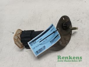 Gebruikte Benzinepomp Opel Astra F (53/54/58/59) 1.8i GL/GT/GLS/CD Prijs € 30,00 Margeregeling aangeboden door Renkens Auto-Onderdelen B.V.