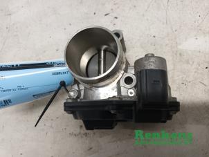 Gebruikte Gasklephuis Ford Fiesta 6 (JA8) 1.0 EcoBoost 12V Sport Prijs € 50,00 Margeregeling aangeboden door Renkens Auto-Onderdelen B.V.