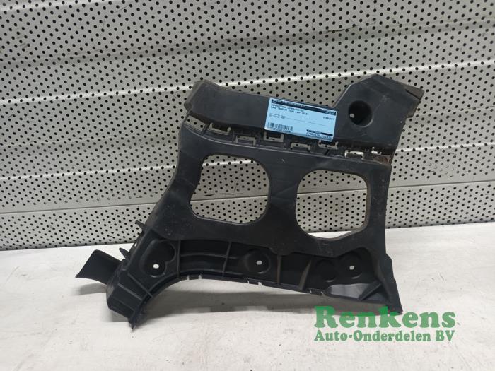 Bumpersteun links-achter van een Ford Transit Courier 1.5 TDCi 75 2018