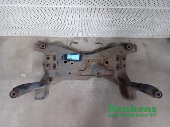 Gebruikte Subframe Mazda 3 Sport (BK) 2.0i 16V Prijs € 60,00 Margeregeling aangeboden door Renkens Auto-Onderdelen B.V.
