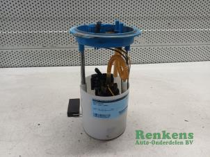 Gebruikte Benzinepomp Seat Leon (1P1) 1.4 TSI 16V Prijs € 40,00 Margeregeling aangeboden door Renkens Auto-Onderdelen B.V.