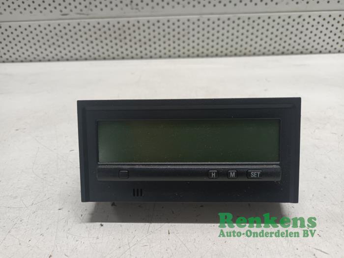 Gebruikte Display Interieur Mitsubishi Space Star (DG) 1.3 16V Prijs € 20,00 Margeregeling aangeboden door Renkens Auto-Onderdelen B.V.