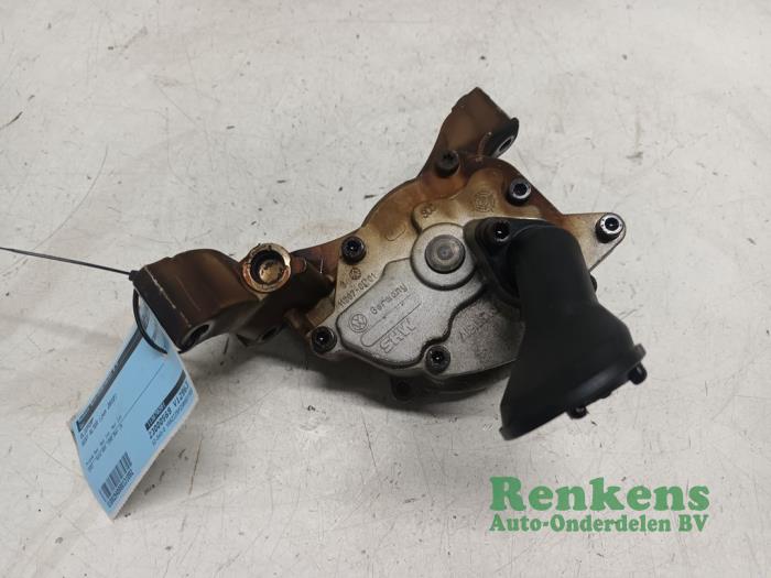 Gebruikte Oliepomp Seat Altea XL (5P5) 1.4 TSI 16V Prijs € 40,00 Margeregeling aangeboden door Renkens Auto-Onderdelen B.V.