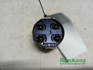 Gebruikte Sensor regen Mercedes A (W176) 1.6 A-180 16V Prijs € 15,00 Margeregeling aangeboden door Renkens Auto-Onderdelen B.V.