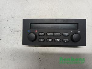 Gebruikte Kachel Bedieningspaneel Opel Astra G (F08/48) 1.6 Prijs € 30,00 Margeregeling aangeboden door Renkens Auto-Onderdelen B.V.