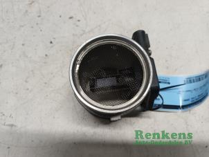 Gebruikte Luchtmassameter Fiat Croma (194) 2.2 MPI 16V Prijs € 30,00 Margeregeling aangeboden door Renkens Auto-Onderdelen B.V.