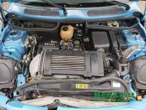 Gebruikte Versnellingsbak Mini Mini Cooper S (R53) 1.6 16V Prijs op aanvraag aangeboden door Renkens Auto-Onderdelen B.V.