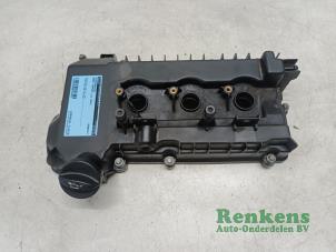 Gebruikte Kleppendeksel Smart Forfour (454) 1.1 12V Prijs € 40,00 Margeregeling aangeboden door Renkens Auto-Onderdelen B.V.