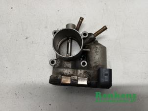 Gebruikte Gasklephuis Volkswagen Polo III (6N2) 1.0 Prijs € 30,00 Margeregeling aangeboden door Renkens Auto-Onderdelen B.V.