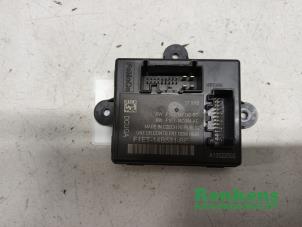 Gebruikte Module Centrale Deurvergrendeling Ford Grand C-Max (DXA) 2.0 TDCi 16V Prijs € 30,00 Margeregeling aangeboden door Renkens Auto-Onderdelen B.V.