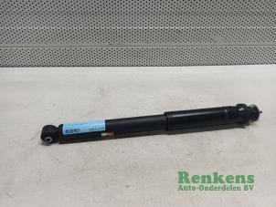 Gebruikte Schokdemper rechts-achter Mercedes B (W245) 2.0 B-180 CDI 16V Prijs € 25,00 Margeregeling aangeboden door Renkens Auto-Onderdelen B.V.