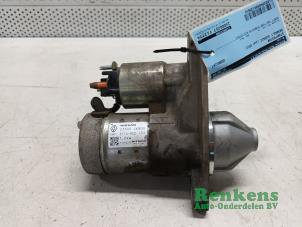 Gebruikte Startmotor Renault Scénic III (JZ) 2.0 16V CVT Prijs € 30,00 Margeregeling aangeboden door Renkens Auto-Onderdelen B.V.