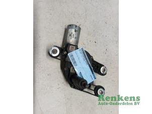 Gebruikte Ruitenwissermotor achter Volkswagen Golf VII (AUA) 2.0 GTI 16V Prijs € 20,00 Margeregeling aangeboden door Renkens Auto-Onderdelen B.V.
