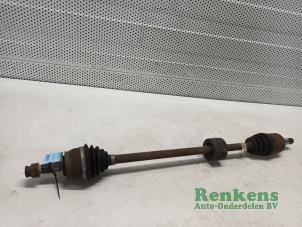 Gebruikte Homokineetas rechts-voor Alfa Romeo MiTo (955) 1.4 Multi Air 16V Prijs € 75,00 Margeregeling aangeboden door Renkens Auto-Onderdelen B.V.