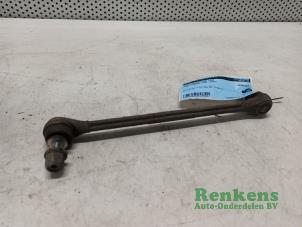 Gebruikte Stabilisatorstang voor Ford Tourneo Courier (JU2) 1.0 Ti-VCT EcoBoost 12V Prijs € 15,00 Margeregeling aangeboden door Renkens Auto-Onderdelen B.V.