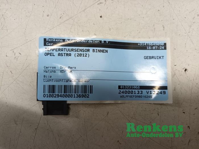 Gebruikte Sensor Temperatuur binnen Opel Astra J (PC6/PD6/PE6/PF6) 1.7 CDTi 16V 125 Prijs € 15,00 Margeregeling aangeboden door Renkens Auto-Onderdelen B.V.