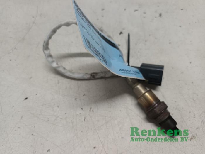 Gebruikte Lambda Sonde Peugeot 108 1.0 12V Prijs € 20,00 Margeregeling aangeboden door Renkens Auto-Onderdelen B.V.