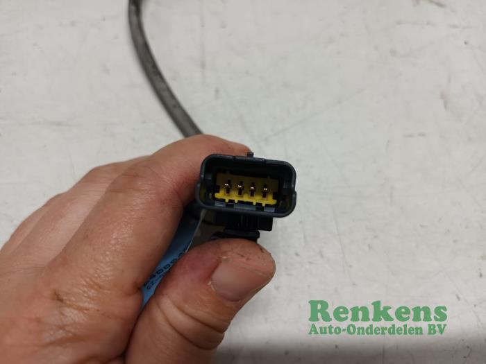 Lambda Sonde van een Peugeot 308 (L3/L8/LB/LH/LP) 1.2 12V e-THP PureTech 110 2015