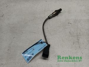 Gebruikte Lambda Sonde Peugeot 308 (L3/L8/LB/LH/LP) 1.2 12V e-THP PureTech 110 Prijs € 20,00 Margeregeling aangeboden door Renkens Auto-Onderdelen B.V.