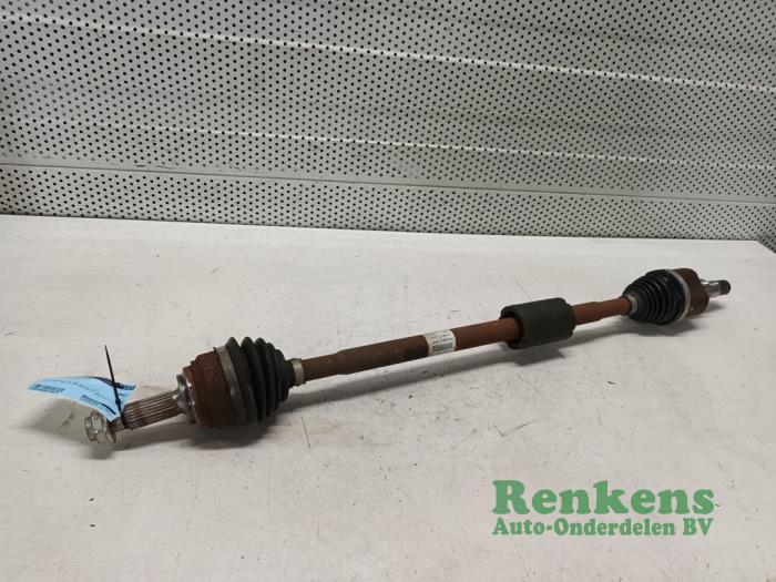 Gebruikte Steekas rechts-voor Ford Fiesta 7 1.0 EcoBoost 12V Prijs € 125,00 Margeregeling aangeboden door Renkens Auto-Onderdelen B.V.