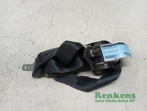 Gebruikte Veiligheidsgordel rechts-achter Nissan NV 200 Evalia (M20M) 1.5 dCi 110 Prijs € 60,00 Margeregeling aangeboden door Renkens Auto-Onderdelen B.V.