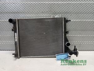Gebruikte Radiateur Hyundai Getz 1.3i 12V Prijs € 30,00 Margeregeling aangeboden door Renkens Auto-Onderdelen B.V.