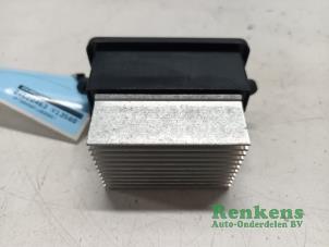 Gebruikte Kachel Weerstand Citroen C4 Spacetourer (3D/3E) 1.2 12V PureTech 130 Prijs € 50,00 Margeregeling aangeboden door Renkens Auto-Onderdelen B.V.