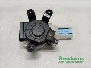 Gebruikte Blower Citroen C4 Spacetourer (3D/3E) 1.2 12V PureTech 130 Prijs € 35,00 Margeregeling aangeboden door Renkens Auto-Onderdelen B.V.