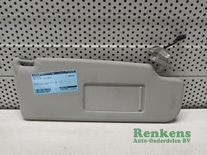 Gebruikte Zonneklep Seat Altea XL (5P5) 1.4 TSI 16V Prijs € 20,00 Margeregeling aangeboden door Renkens Auto-Onderdelen B.V.