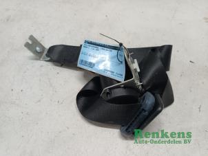 Gebruikte Veiligheidsgordel links-achter Mazda 2 (NB/NC/ND/NE) 1.4 16V Prijs € 30,00 Margeregeling aangeboden door Renkens Auto-Onderdelen B.V.