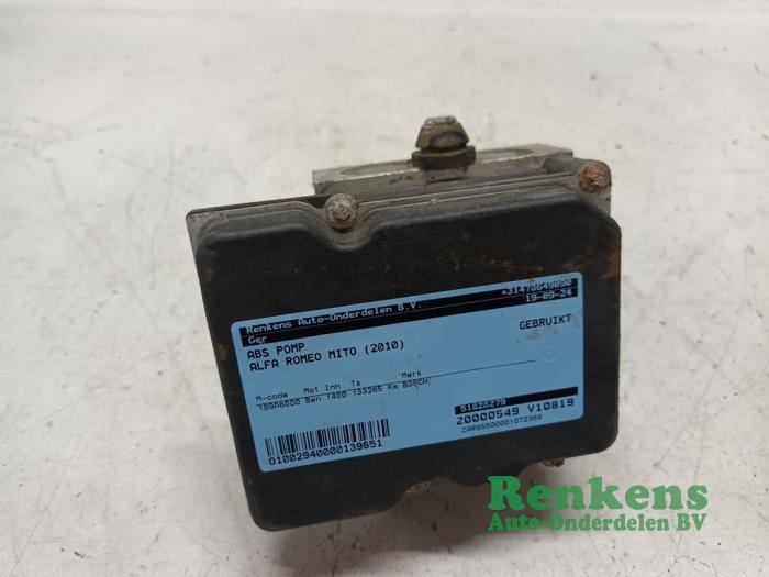 Gebruikte ABS Pomp Alfa Romeo MiTo (955) 1.4 16V Prijs € 60,00 Margeregeling aangeboden door Renkens Auto-Onderdelen B.V.