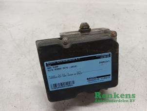 Gebruikte ABS Pomp Alfa Romeo MiTo (955) 1.4 16V Prijs € 60,00 Margeregeling aangeboden door Renkens Auto-Onderdelen B.V.