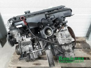 Gebruikte Motor BMW 5 serie Touring (E39) 525i 24V Prijs op aanvraag aangeboden door Renkens Auto-Onderdelen B.V.