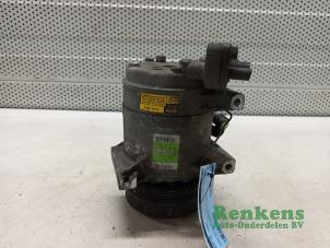 Gebruikte Pomp Airco Volvo S40 (MS) 2.4 20V Prijs € 125,00 Margeregeling aangeboden door Renkens Auto-Onderdelen B.V.