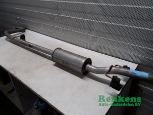 Gebruikte Uitlaat Middendemper Peugeot 207/207+ (WA/WC/WM) 1.6 16V GT THP Prijs € 35,00 Margeregeling aangeboden door Renkens Auto-Onderdelen B.V.