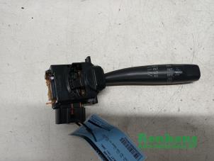 Gebruikte Ruitenwis Schakelaar Toyota Starlet (EP9) 1.3,XLi,GLi 16V Prijs € 20,00 Margeregeling aangeboden door Renkens Auto-Onderdelen B.V.