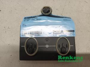 Gebruikte Gateway module Volkswagen Golf VII Variant (AUVV) 1.4 TSI 16V Prijs € 20,00 Margeregeling aangeboden door Renkens Auto-Onderdelen B.V.