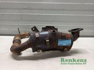 Gebruikte Katalysator Ford Tourneo Courier (JU2) 1.0 Ti-VCT EcoBoost 12V Prijs op aanvraag aangeboden door Renkens Auto-Onderdelen B.V.