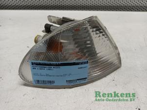 Gebruikte Clignoteur rechts BMW 3 serie Touring (E46/3) 320d 16V Prijs € 15,00 Margeregeling aangeboden door Renkens Auto-Onderdelen B.V.