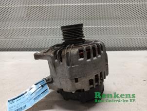 Gebruikte Alternator Renault Kangoo Express (FW) 1.5 dCi 90 FAP Prijs € 80,00 Margeregeling aangeboden door Renkens Auto-Onderdelen B.V.