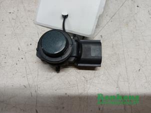 Gebruikte Sensor PDC Dacia Duster (SR) 1.0 TCE 12V Prijs € 35,00 Margeregeling aangeboden door Renkens Auto-Onderdelen B.V.