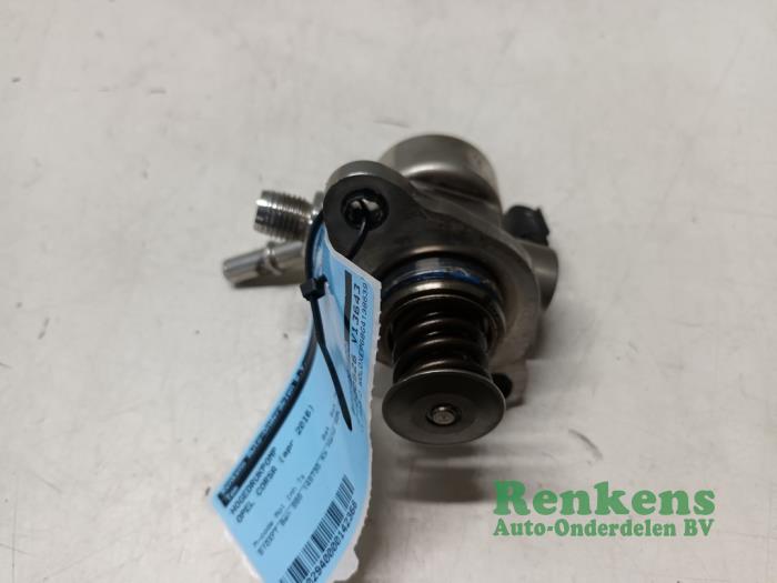 Gebruikte Hogedrukpomp Opel Corsa E 1.0 SIDI Turbo 12V Prijs op aanvraag aangeboden door Renkens Auto-Onderdelen B.V.