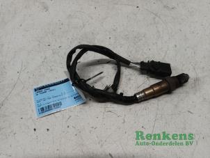 Gebruikte Lambda Sonde Volkswagen Touran (1T3) 1.4 16V TSI 140 Prijs € 20,00 Margeregeling aangeboden door Renkens Auto-Onderdelen B.V.