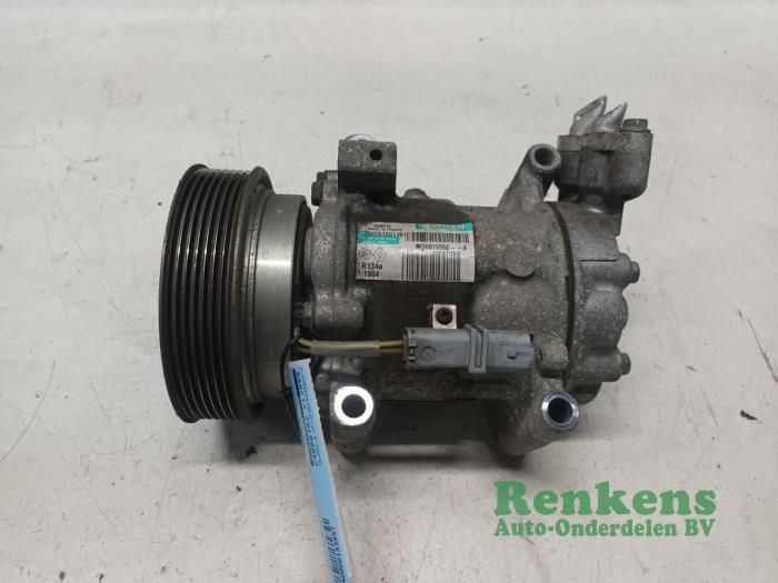Gebruikte Aircopomp Renault Modus/Grand Modus (JP) 1.2 16V TCe Prijs € 40,00 Margeregeling aangeboden door Renkens Auto-Onderdelen B.V.