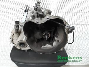 Gebruikte Versnellingsbak Chevrolet Spark (M300) 1.0 16V Prijs op aanvraag aangeboden door Renkens Auto-Onderdelen B.V.