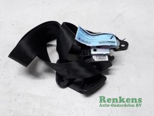 Gebruikte Veiligheidsgordel rechts-voor Mercedes Citan (415.6) 1.5 109 CDI Prijs € 40,00 Margeregeling aangeboden door Renkens Auto-Onderdelen B.V.
