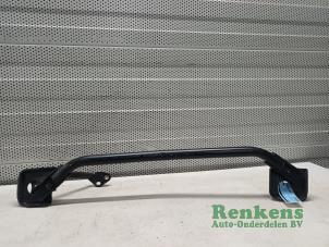 Gebruikte Subframe Landrover Range Rover Sport (L1) 3.0 V6 P460e Prijs op aanvraag aangeboden door Renkens Auto-Onderdelen B.V.