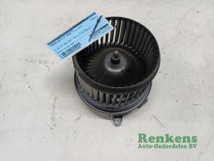 Gebruikte Chaufage Ventilatiemotor Landrover Range Rover Sport (L1) 3.0 V6 P460e Prijs op aanvraag aangeboden door Renkens Auto-Onderdelen B.V.
