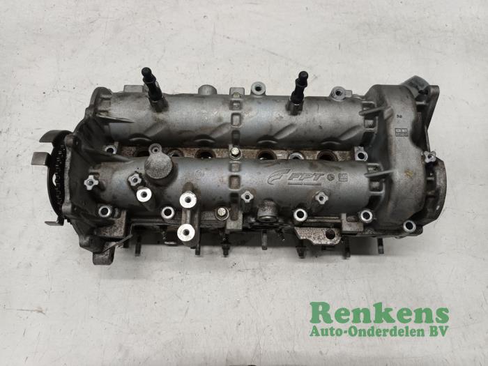 Gebruikte Cilinderkop Opel Corsa E 1.3 CDTi 16V ecoFLEX Prijs op aanvraag aangeboden door Renkens Auto-Onderdelen B.V.