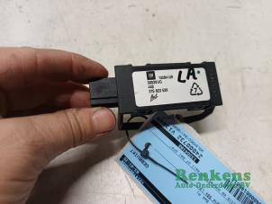 Gebruikte Airbag Sensor Opel Meriva 1.4 Turbo 16V ecoFLEX Prijs € 20,00 Margeregeling aangeboden door Renkens Auto-Onderdelen B.V.